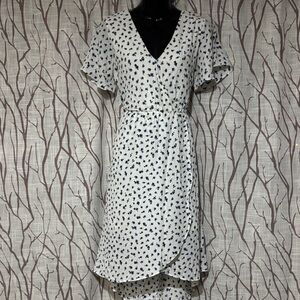 Sienna Sky White, Black and Blue Floral Midi Dress